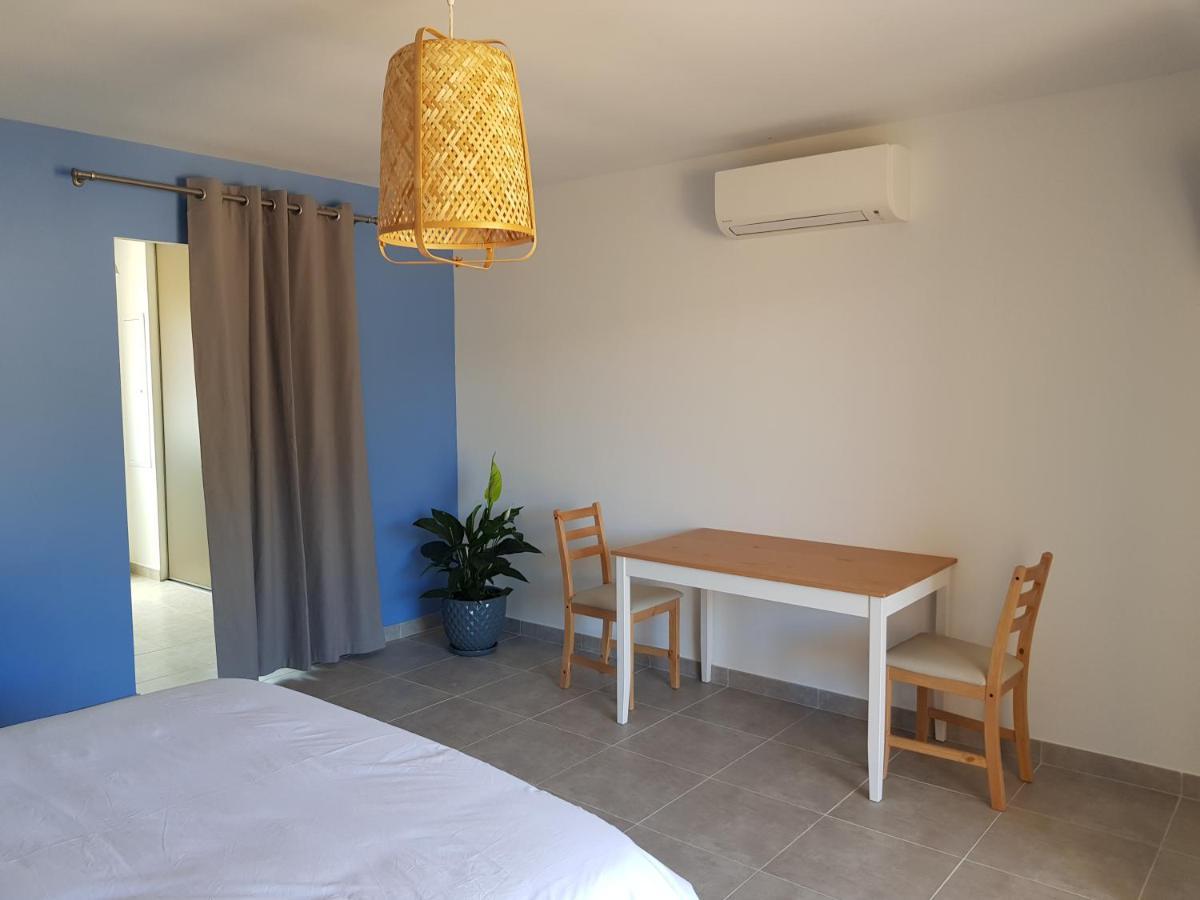 Les Terrasses D'Arutoli Bed & Breakfast ปอร์โต-เวคคีโอ ภายนอก รูปภาพ