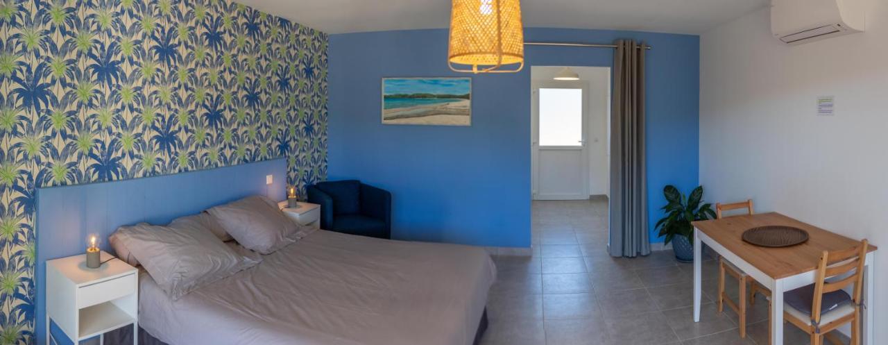 Les Terrasses D'Arutoli Bed & Breakfast ปอร์โต-เวคคีโอ ภายนอก รูปภาพ