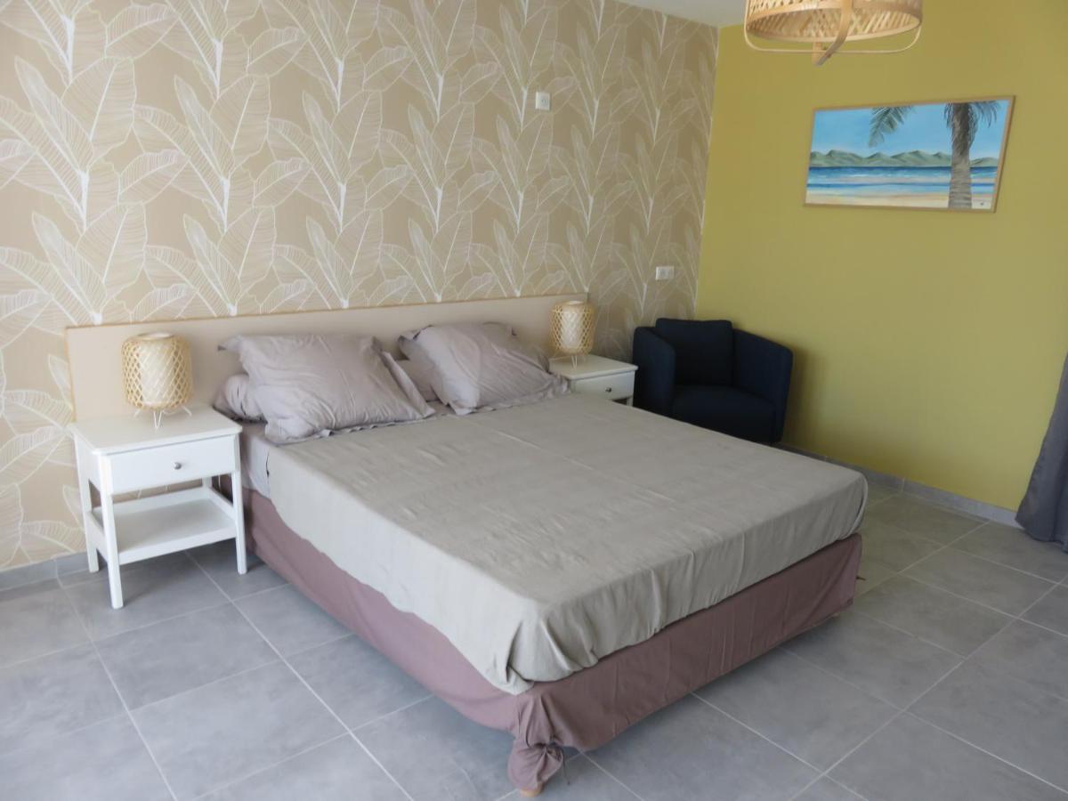 Les Terrasses D'Arutoli Bed & Breakfast ปอร์โต-เวคคีโอ ภายนอก รูปภาพ